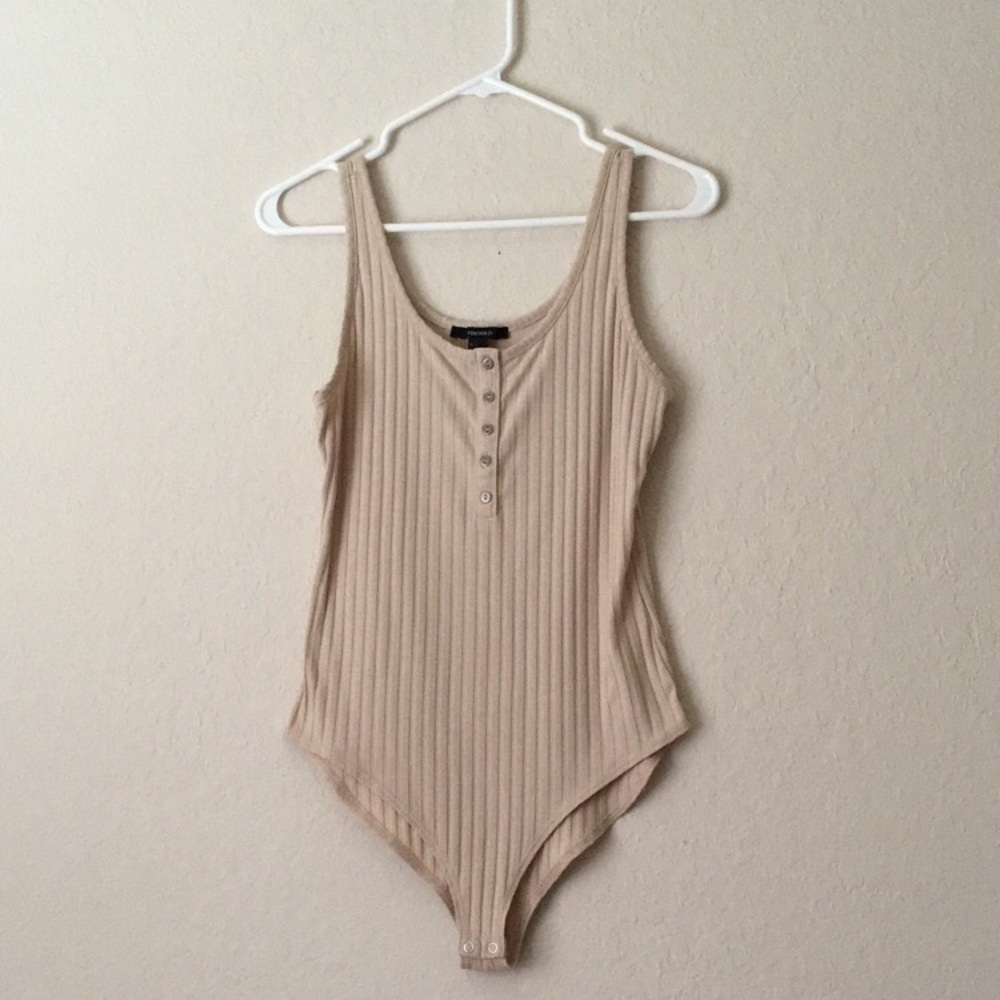 Forever 21 Tan/nude button bodysuit tank